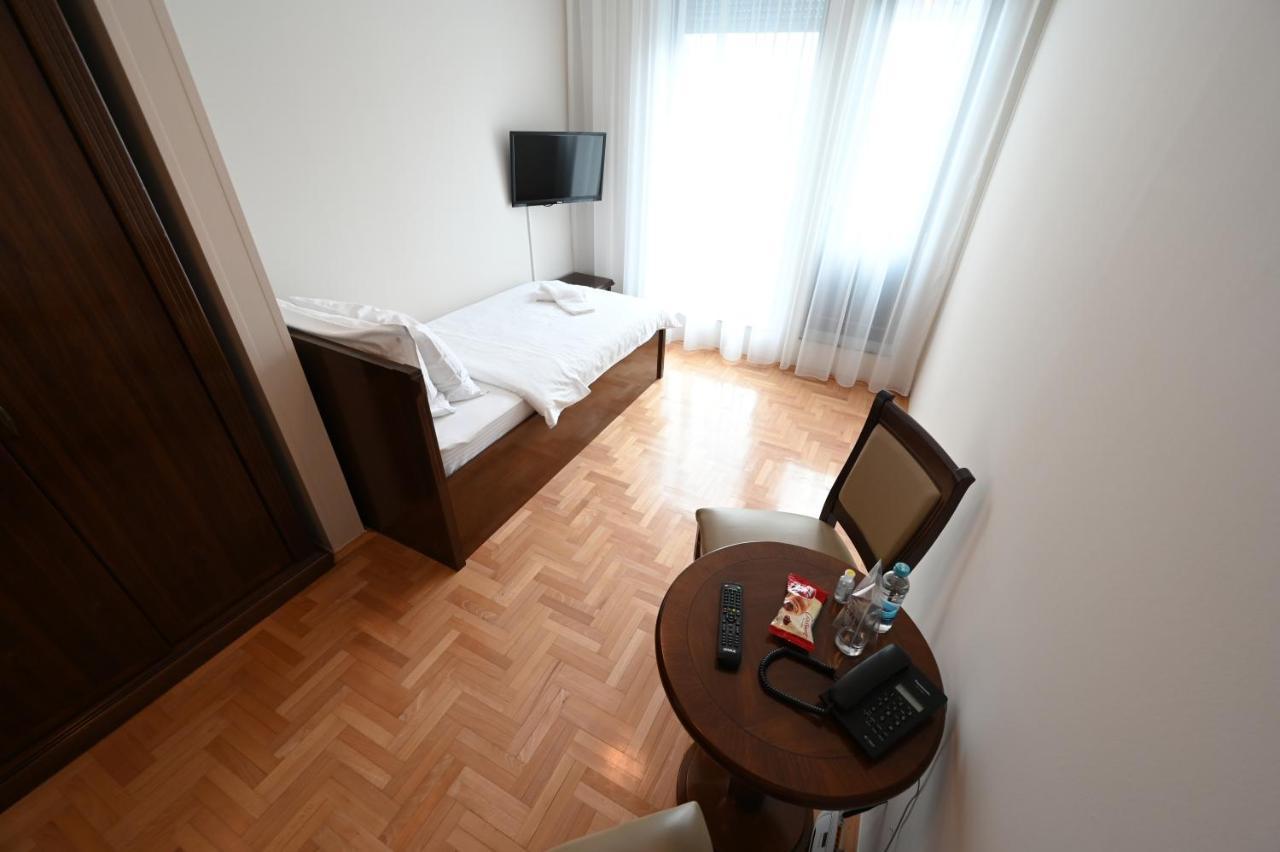 Hotel "Jkc Banja Luka" 외부 사진