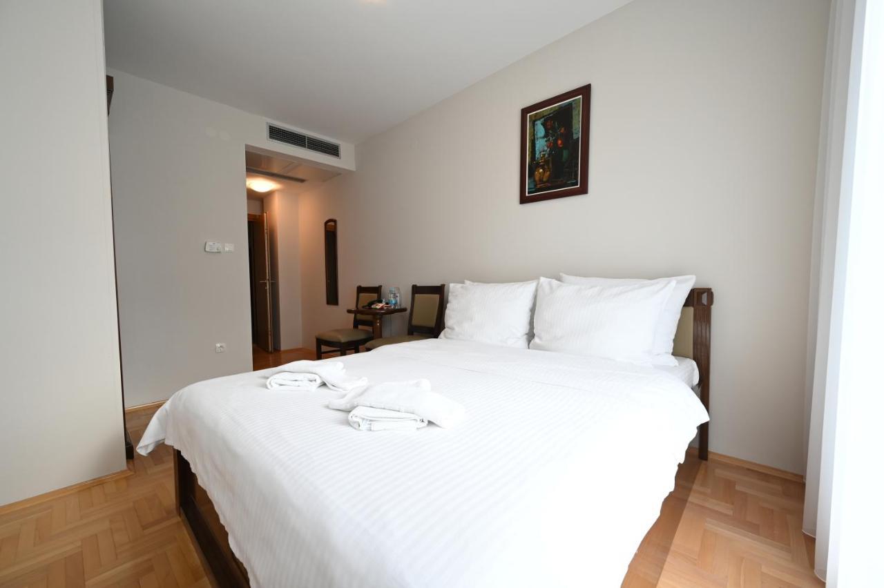 Hotel "Jkc Banja Luka" 외부 사진