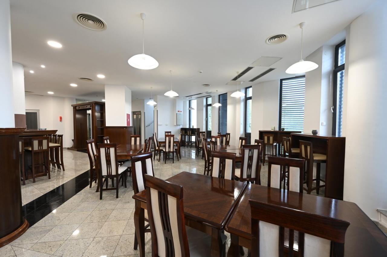 Hotel "Jkc Banja Luka" 외부 사진