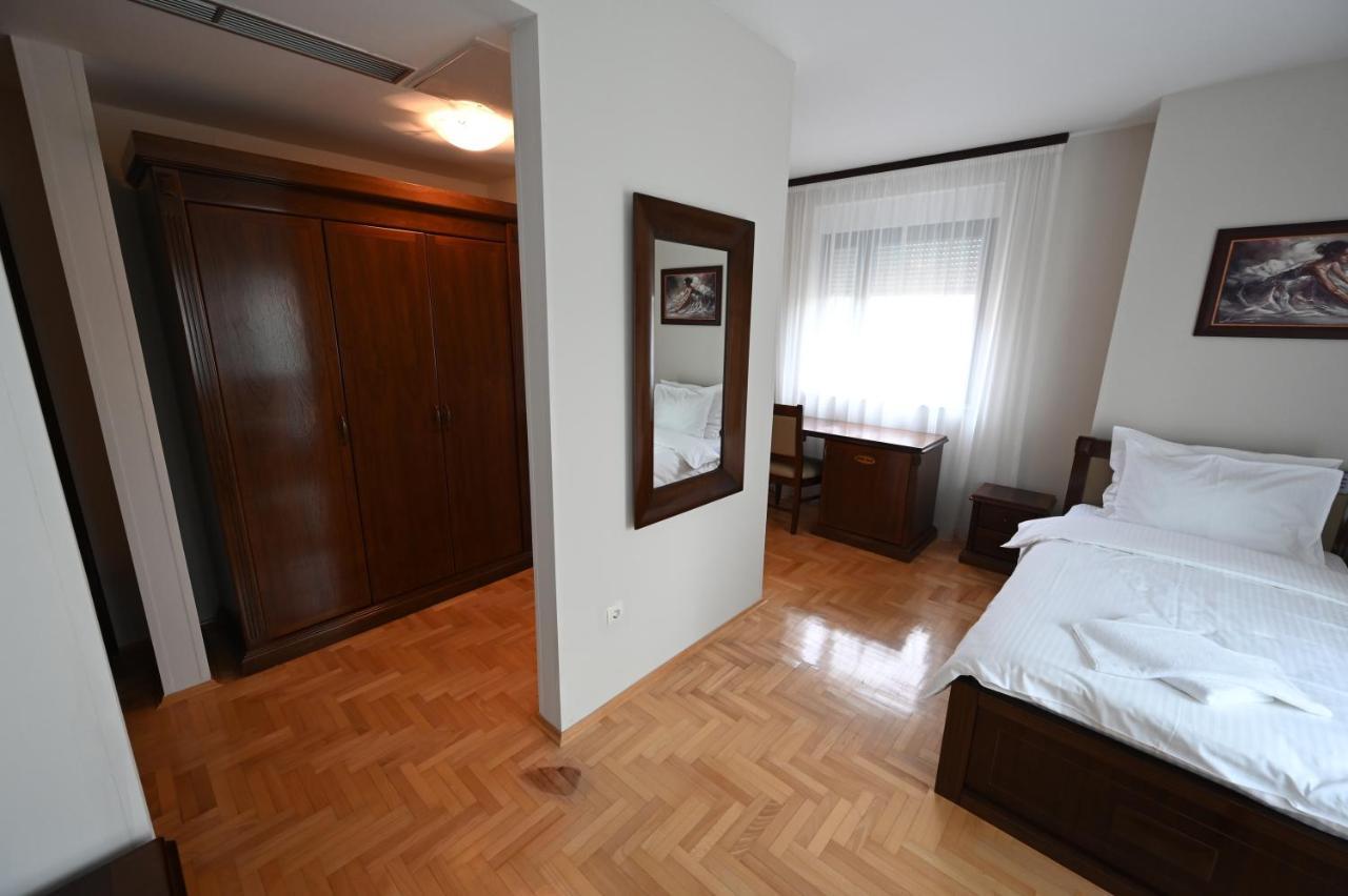 Hotel "Jkc Banja Luka" 외부 사진